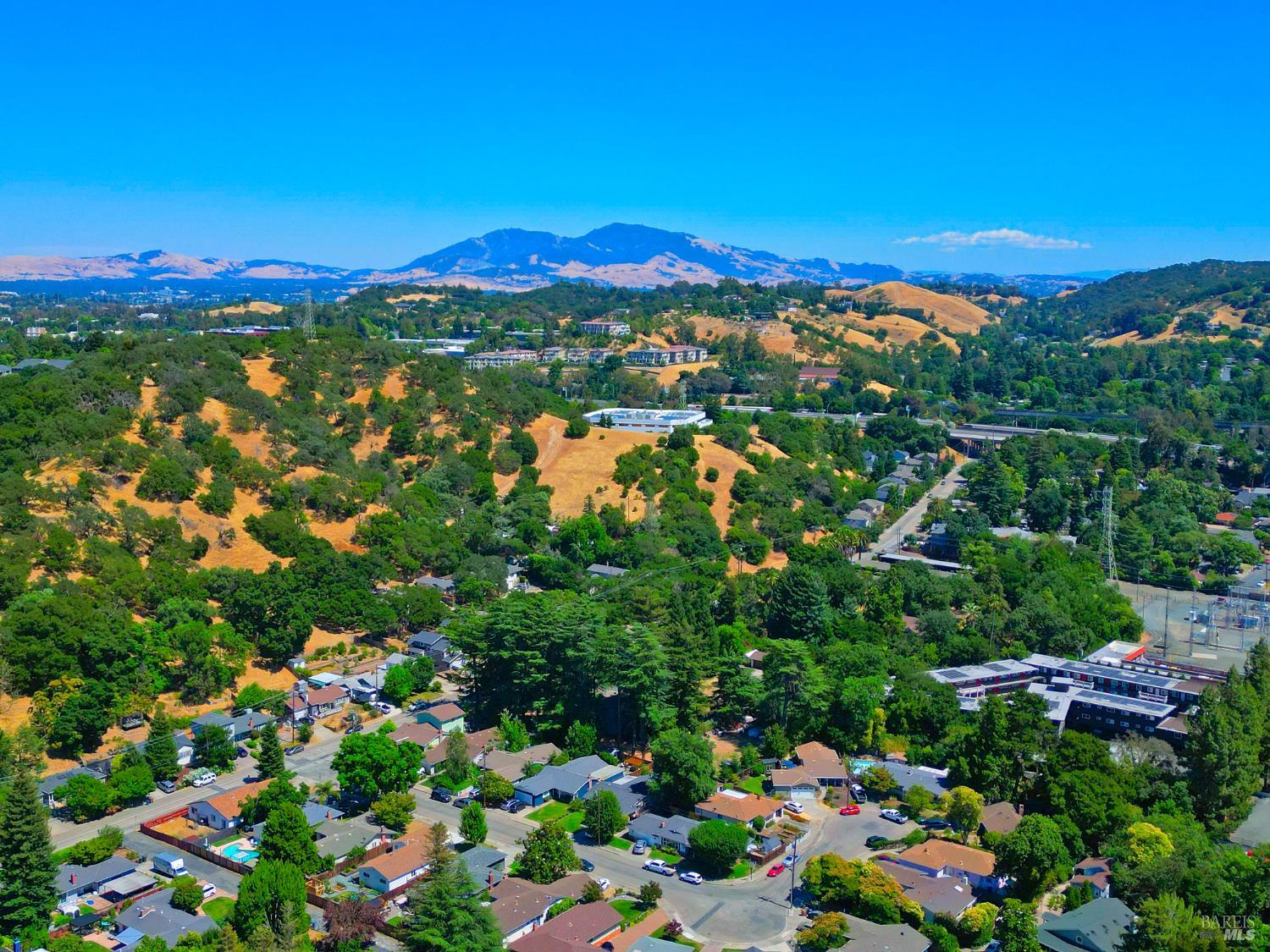 Detail Gallery Image 48 of 48 For 2610 Pacheco Blvd, Martinez,  CA 94553 - 2 Beds | 1 Baths