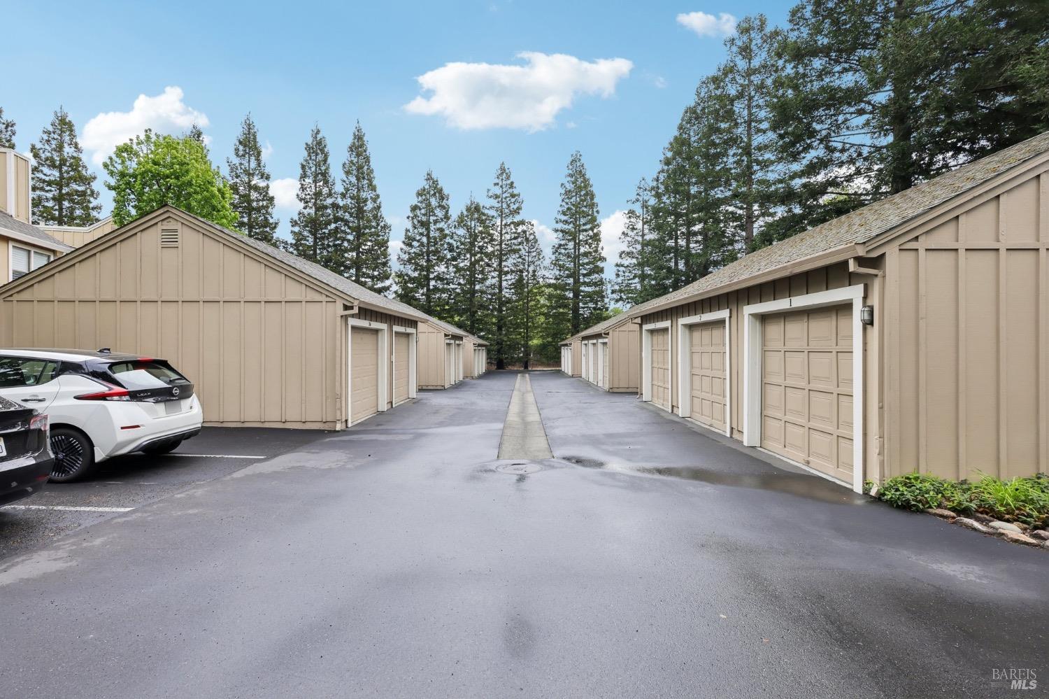 Detail Gallery Image 35 of 36 For 603 Cherry Ave, Sonoma,  CA 95476 - 2 Beds | 2 Baths