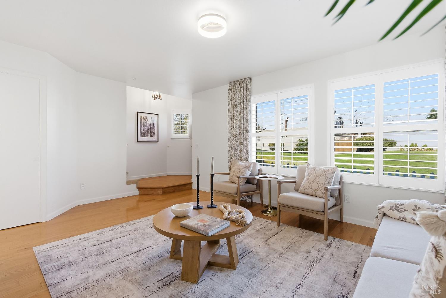 Detail Gallery Image 9 of 51 For 1816 Downing St, Petaluma,  CA 94954 - 3 Beds | 1/1 Baths