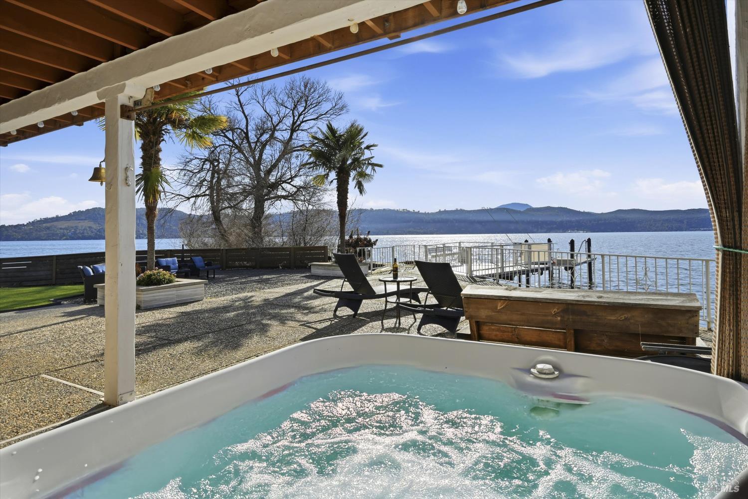 Detail Gallery Image 6 of 40 For 13319 Lakeshore Dr, Clearlake,  CA 95422 - – Beds | – Baths