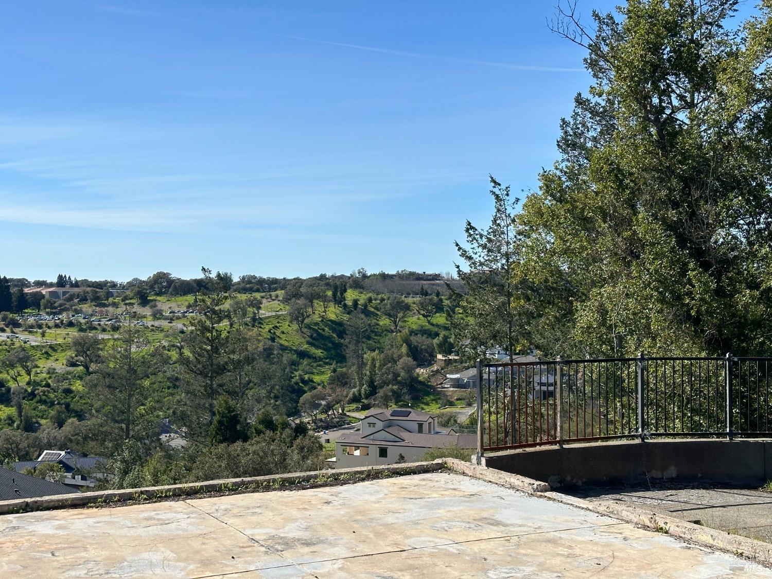 Detail Gallery Image 5 of 10 For 3603 Orbetello Ct, Santa Rosa,  CA 95404 - – Beds | – Baths