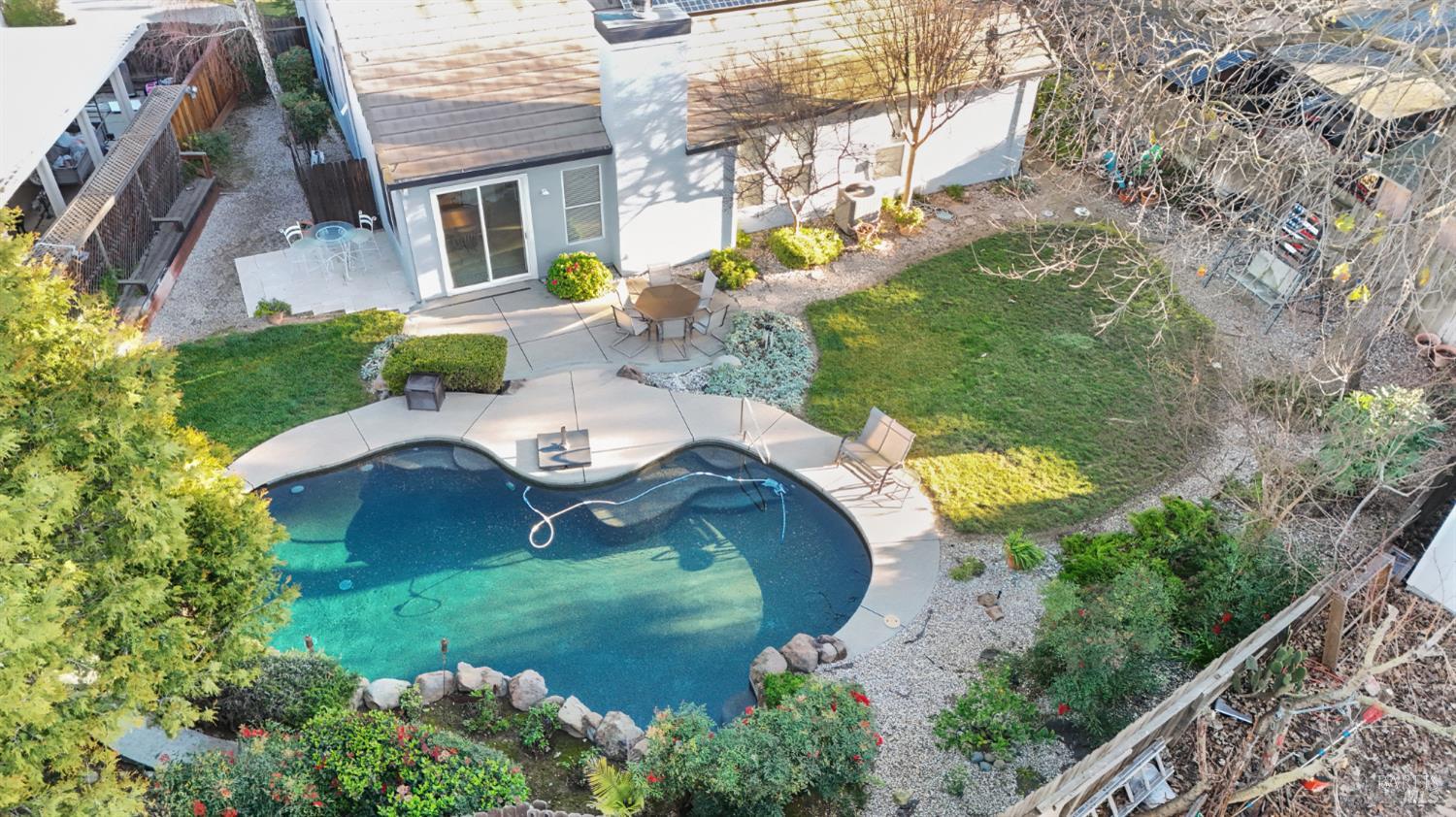 Detail Gallery Image 16 of 34 For 655 Yachtsman Ct, Dixon,  CA 95620 - 4 Beds | 2 Baths