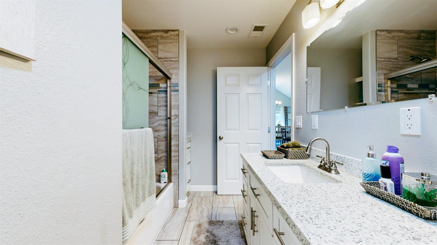 Detail Gallery Image 53 of 99 For 380 Irwin Ln, Santa Rosa,  CA 95401 - 3 Beds | 2 Baths