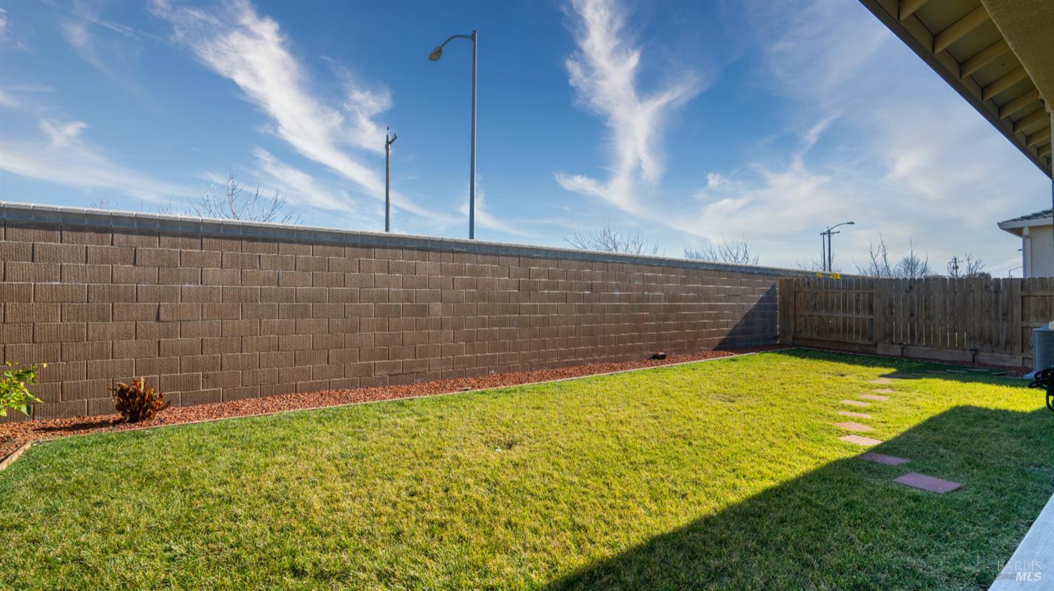 Detail Gallery Image 31 of 55 For 2274 Stars Dr, Rio Vista,  CA 94571 - 2 Beds | 2 Baths