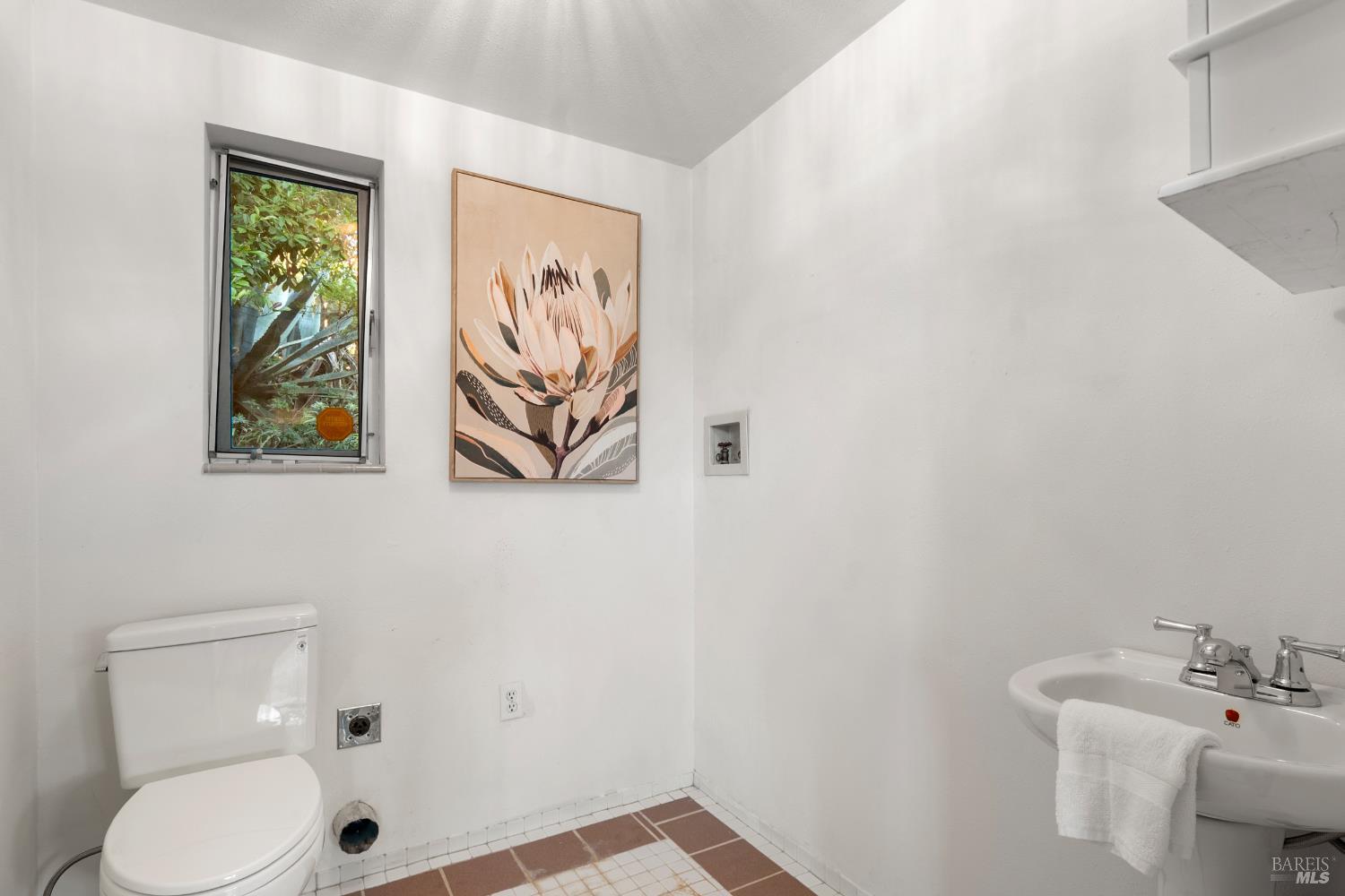 Detail Gallery Image 51 of 65 For 12303 Margie Ln, Glen Ellen,  CA 95442 - 1 Beds | 1/1 Baths