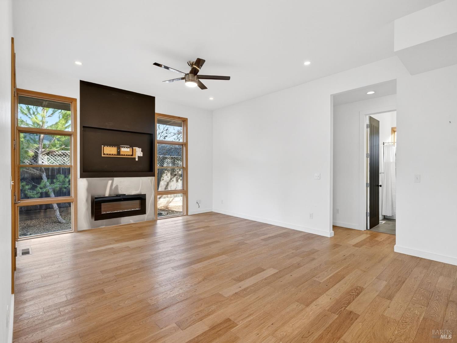 Detail Gallery Image 20 of 39 For 540 S Cloverdale Blvd, Cloverdale,  CA 95425 - 2 Beds | 2 Baths