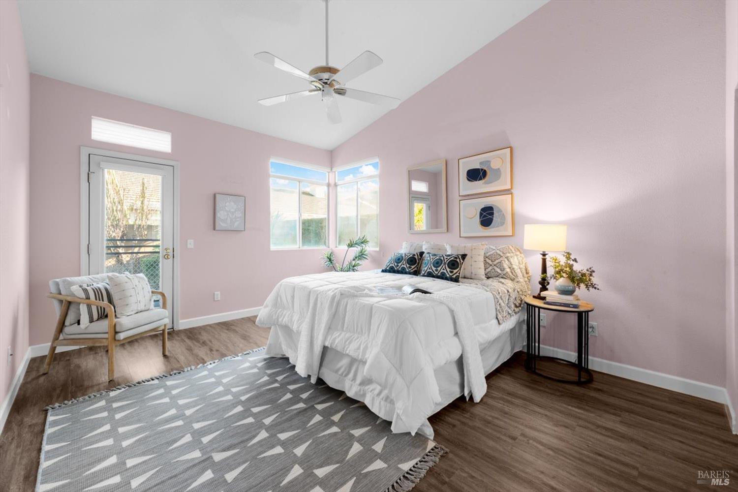 Detail Gallery Image 18 of 44 For 149 Currant Ln, Vacaville,  CA 95687 - 3 Beds | 2 Baths