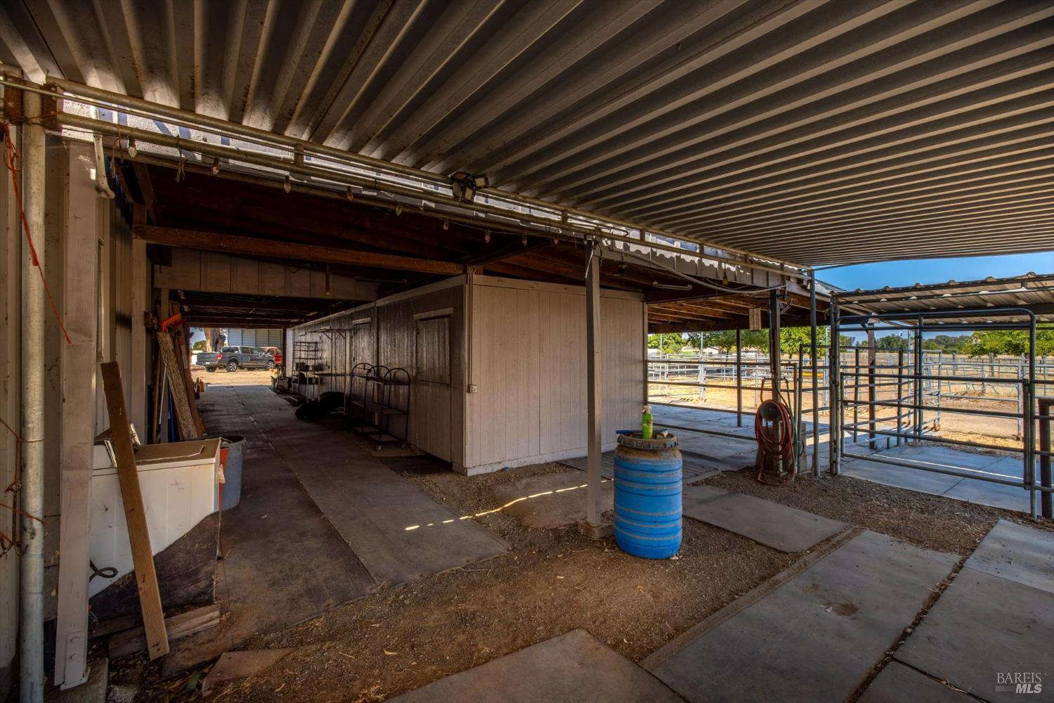 Detail Gallery Image 40 of 60 For 7672 Country Ln, Vacaville,  CA 95688 - 3 Beds | 3 Baths