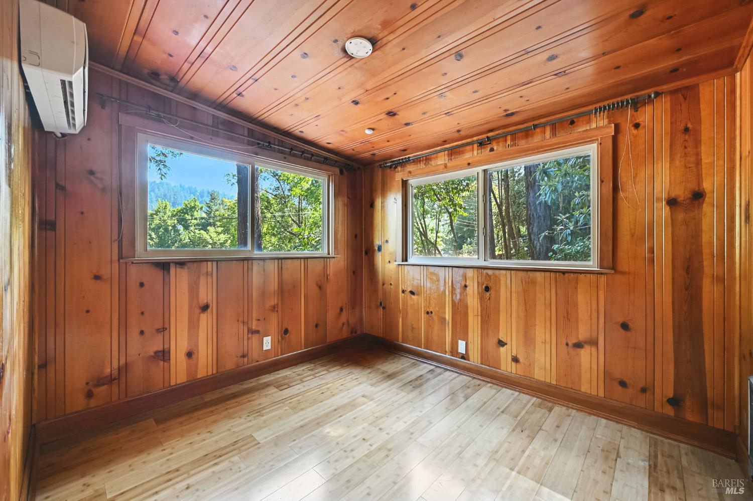 Detail Gallery Image 19 of 49 For 10293 Field Ln, Forestville,  CA 95436 - 2 Beds | 1 Baths