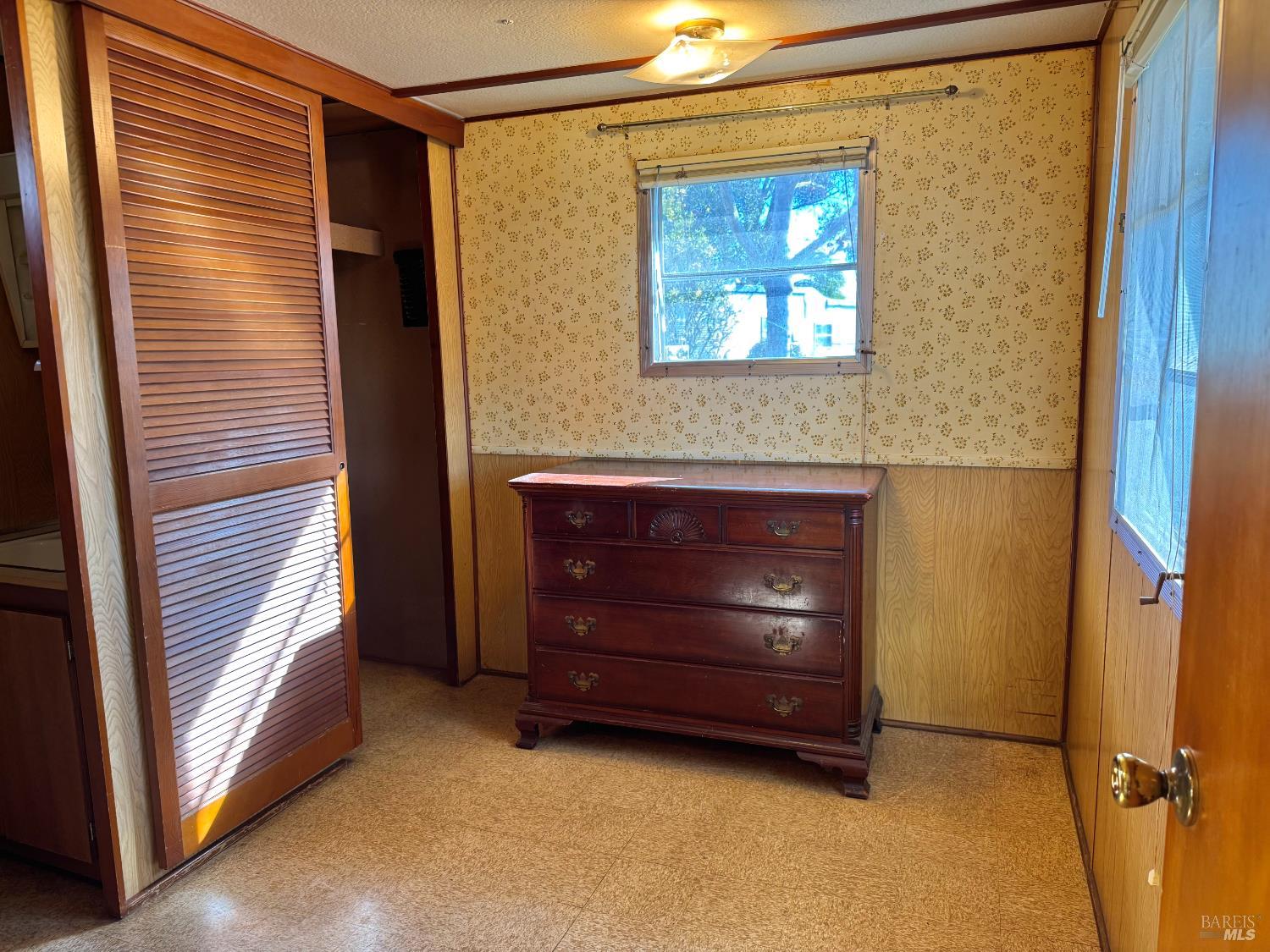 Detail Gallery Image 16 of 24 For 18925 Sonoma Highway Unkn 53, Sonoma,  CA 95476 - 2 Beds | 1/1 Baths