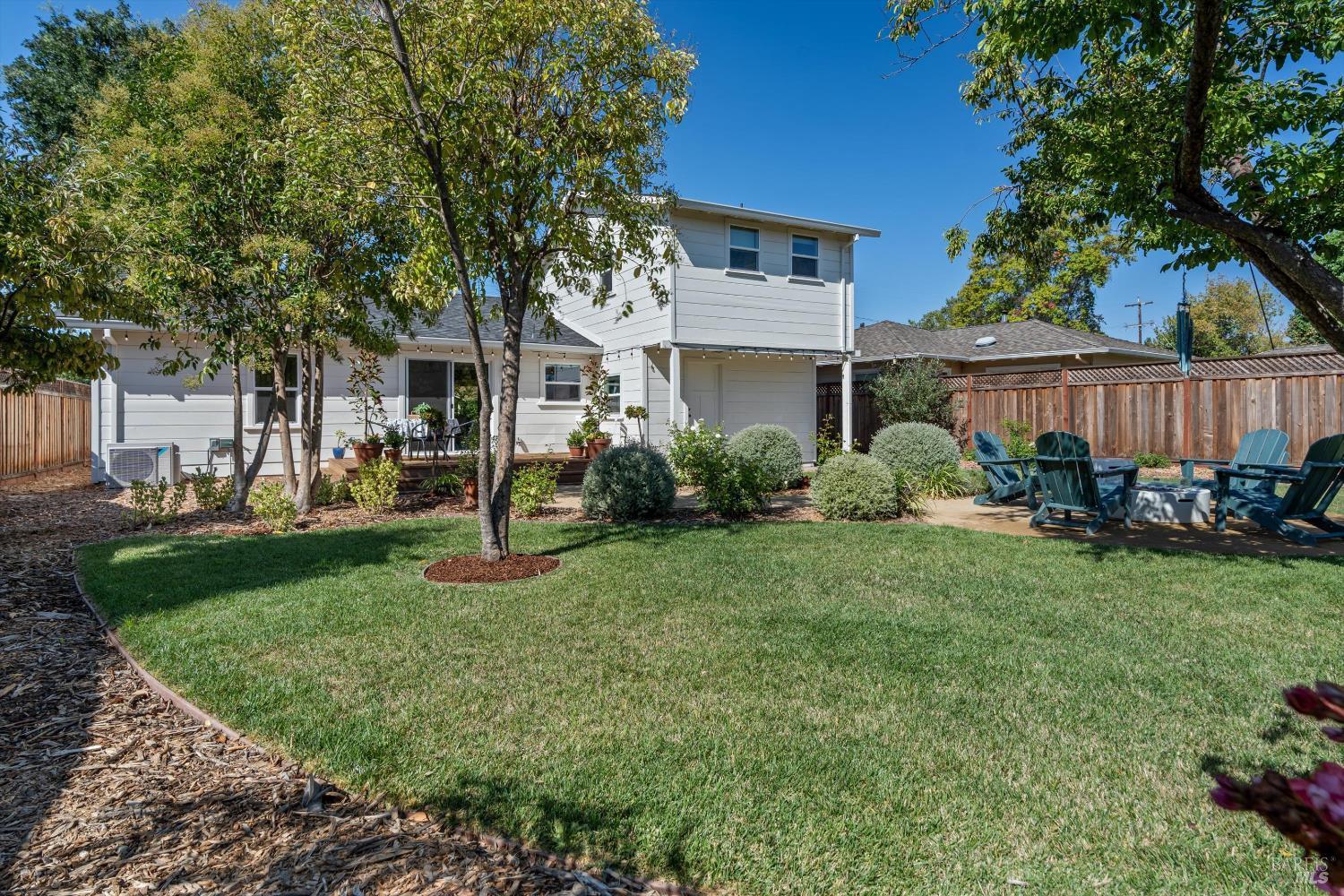 Detail Gallery Image 17 of 30 For 732 Church St, Santa Rosa,  CA 95405 - 3 Beds | 2 Baths