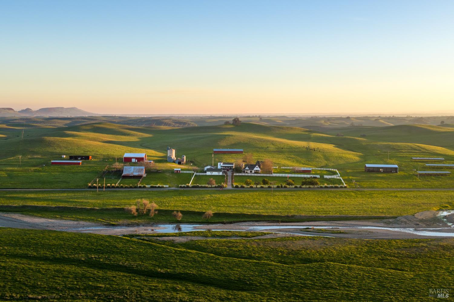 Detail Gallery Image 6 of 37 For 17775 Long Hollow Rd, Corning,  CA 96021 - 2 Beds | 2 Baths