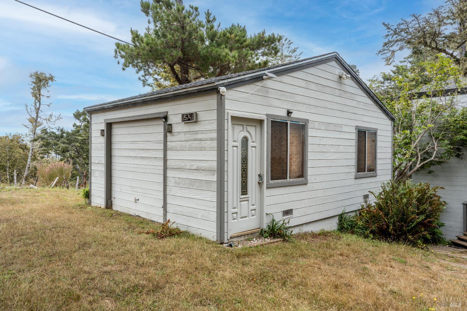 Detail Gallery Image 19 of 28 For 15741 Forest View Rd, Manchester,  CA 95459 - 3 Beds | 2 Baths