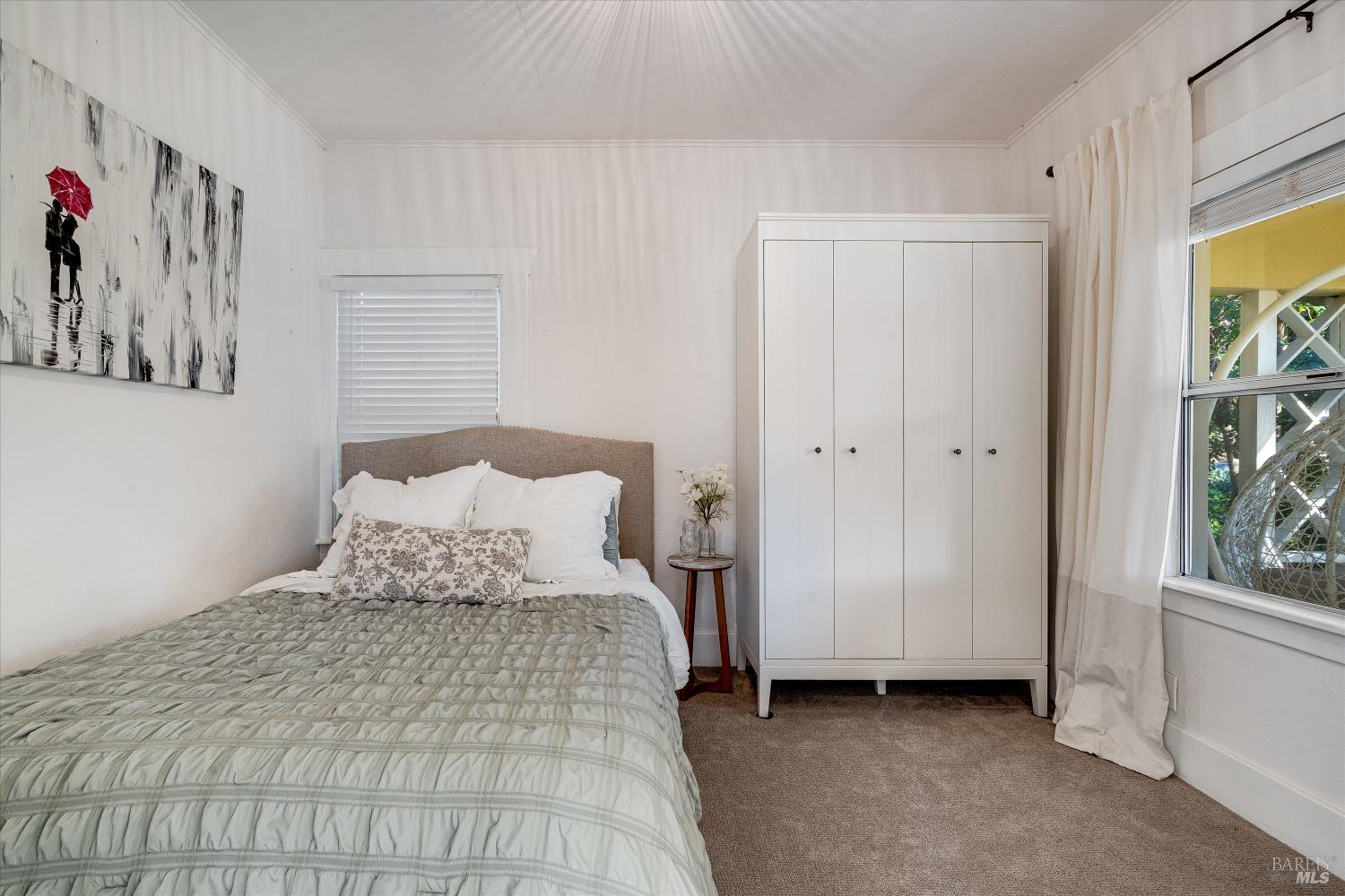 Detail Gallery Image 9 of 31 For 1145 Alta Ave, Napa,  CA 94559 - 3 Beds | 1 Baths