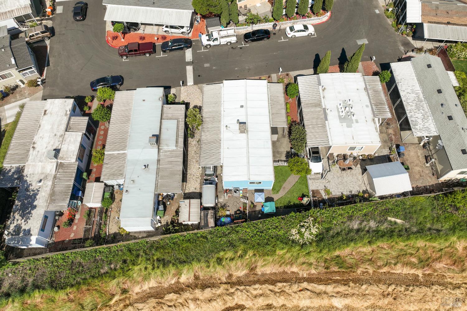 Detail Gallery Image 38 of 38 For 324 Pear Ln, Santa Rosa,  CA 95407 - 3 Beds | 2 Baths