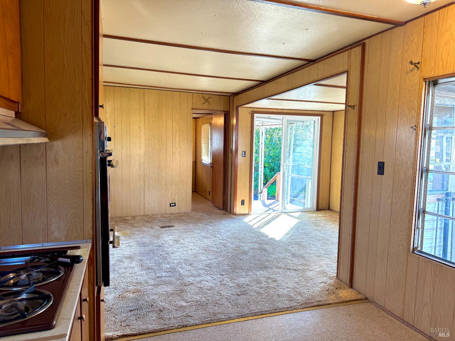 Detail Gallery Image 8 of 24 For 18925 Sonoma Highway Unkn 53, Sonoma,  CA 95476 - 2 Beds | 1/1 Baths