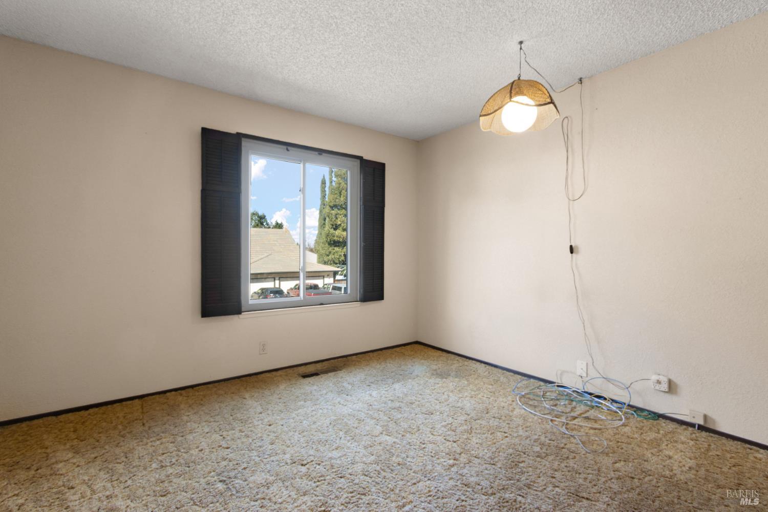 Detail Gallery Image 20 of 34 For 1084 Jamie Dr, Concord,  CA 94518 - 4 Beds | 2/1 Baths