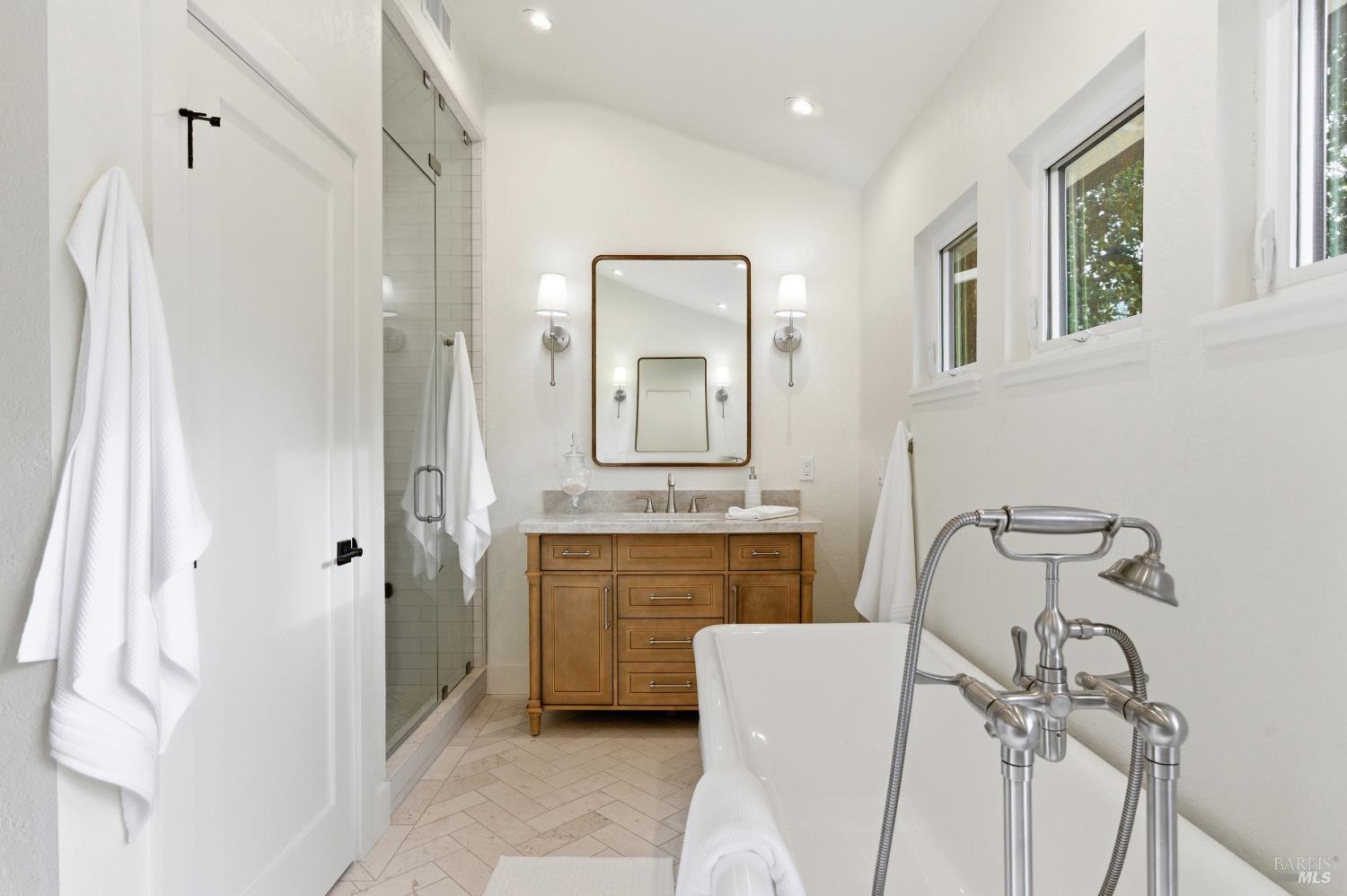 Detail Gallery Image 55 of 66 For 1123 Oak Ave, Saint Helena,  CA 94574 - 4 Beds | 4/2 Baths