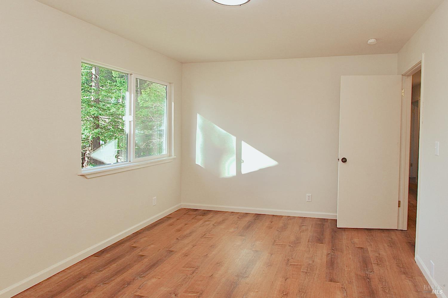 Detail Gallery Image 29 of 49 For 16160 Laughlin Rd, Guerneville,  CA 95446 - 3 Beds | 2 Baths