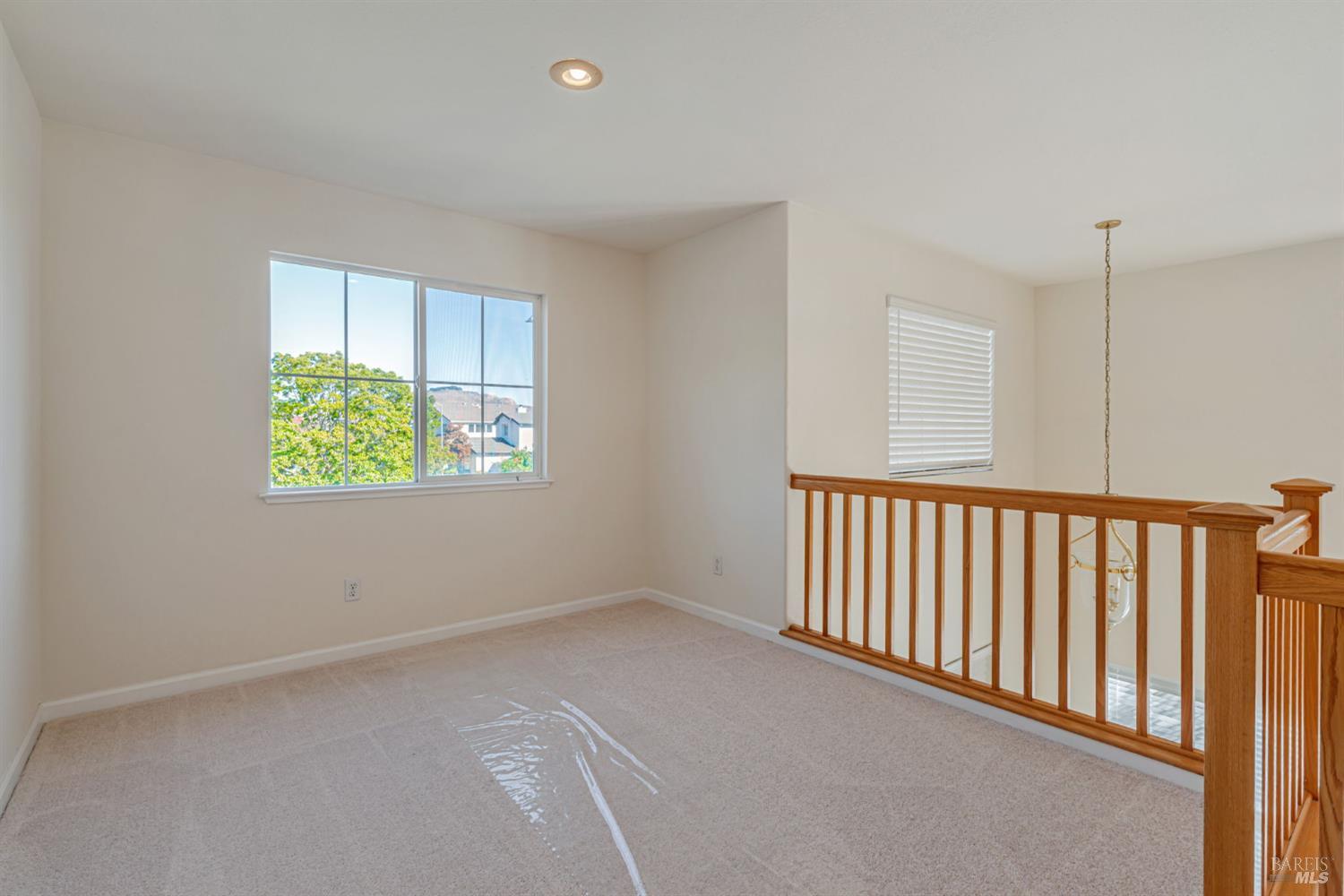 Detail Gallery Image 15 of 49 For 6206 Pebble Beach Dr, Vallejo,  CA 94591 - 5 Beds | 4 Baths