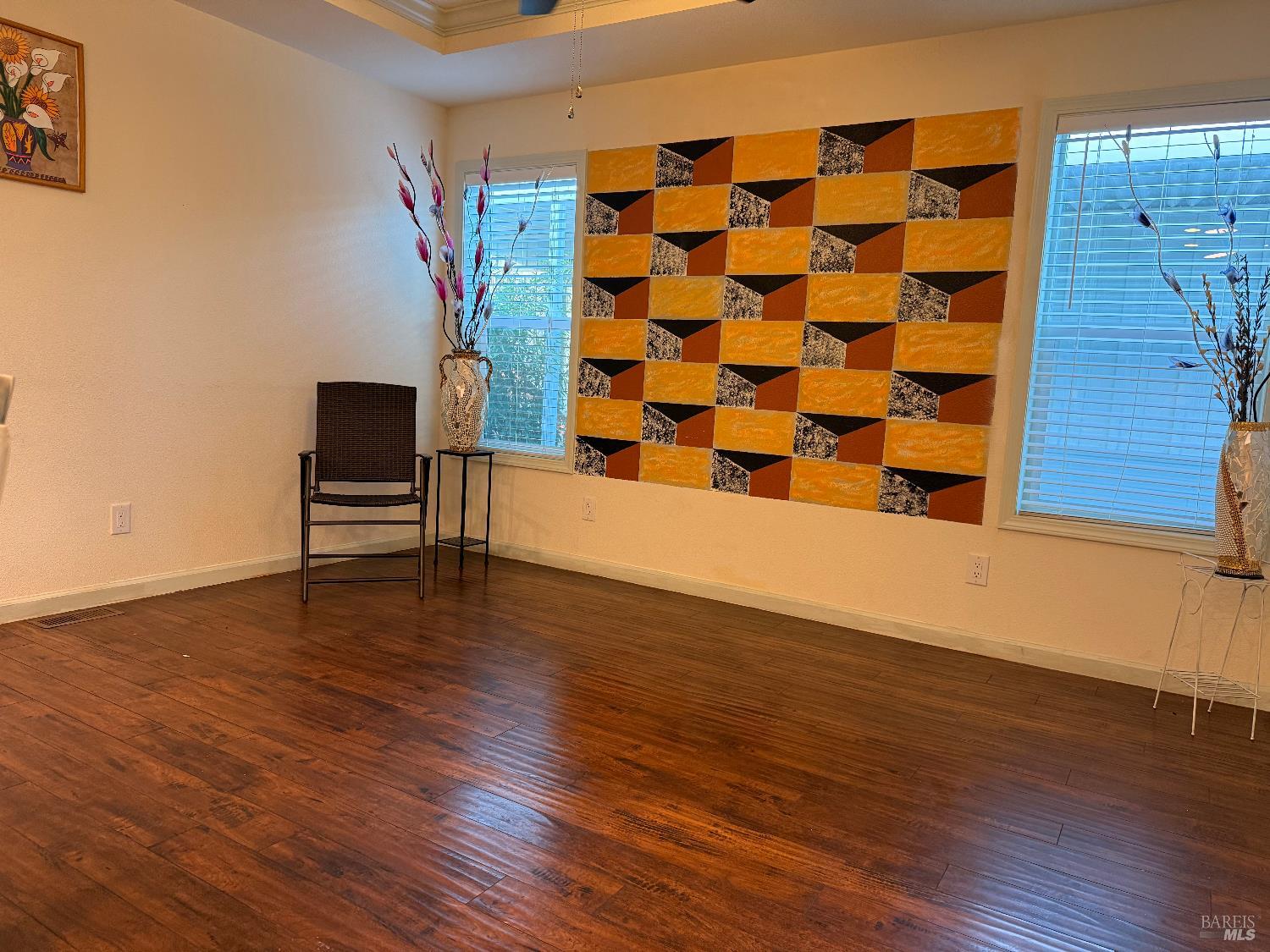 Detail Gallery Image 7 of 14 For 77 Romani Ct, Santa Rosa,  CA 95407 - 2 Beds | 2 Baths