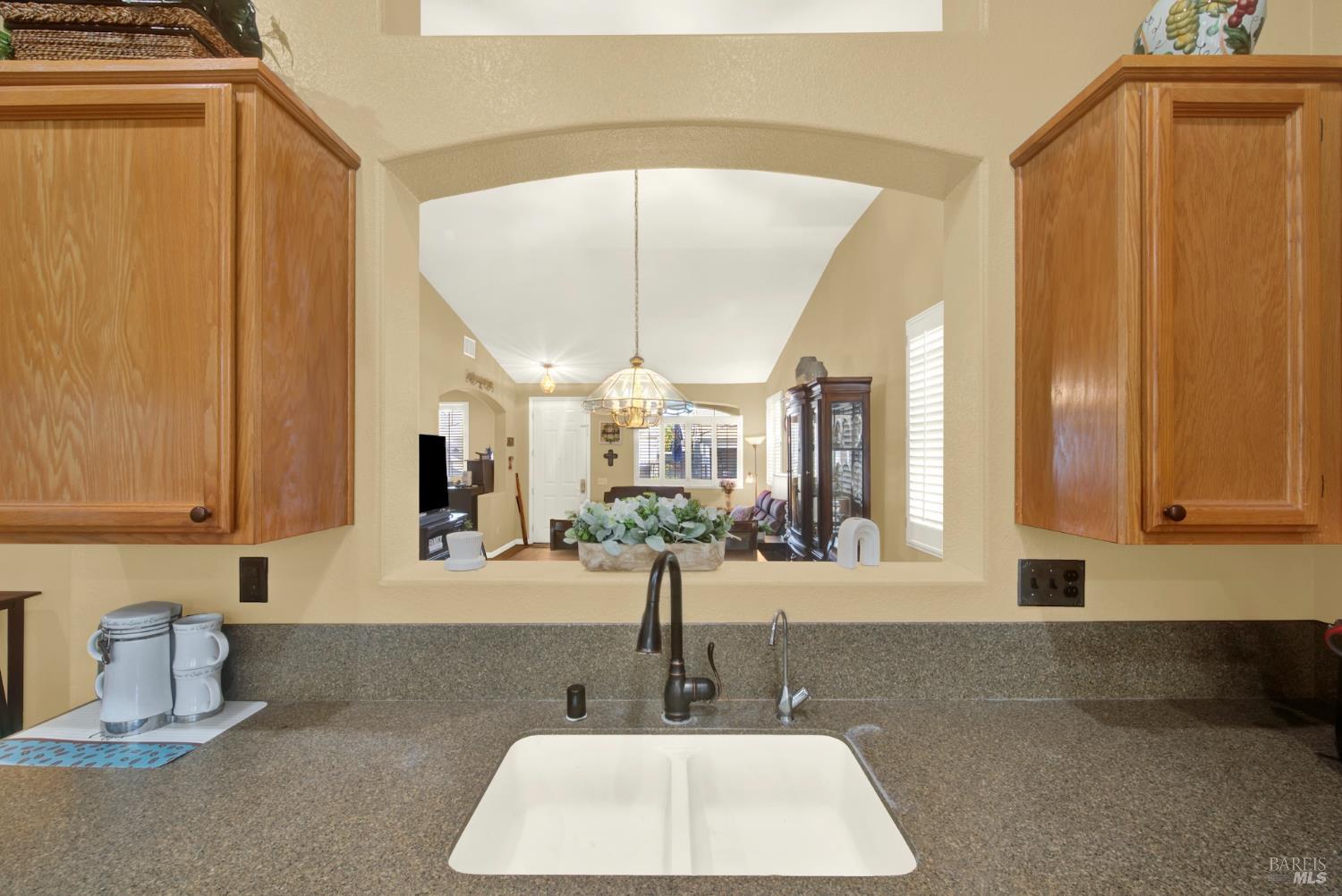 Detail Gallery Image 22 of 62 For 161 Currant Ln, Vacaville,  CA 95687 - 2 Beds | 2 Baths