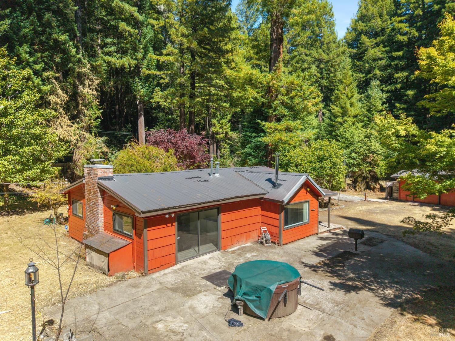 Detail Gallery Image 9 of 59 For 11 Kidd Creek Rd, Cazadero,  CA 95421 - 1 Beds | 1 Baths