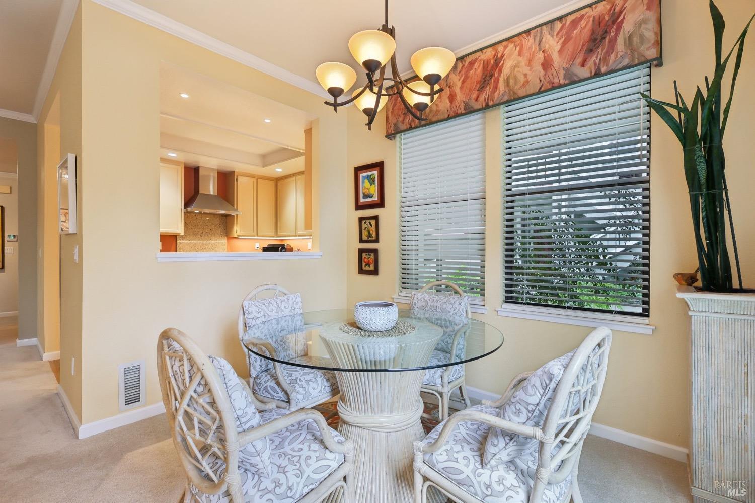 Detail Gallery Image 11 of 36 For 603 Cherry Ave, Sonoma,  CA 95476 - 2 Beds | 2 Baths