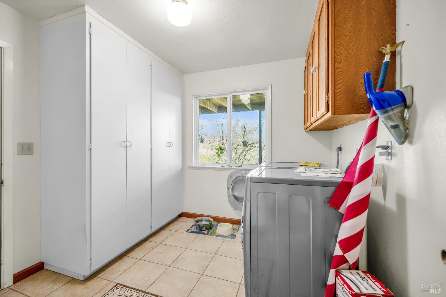 Detail Gallery Image 31 of 60 For 3774 Leal Dr, Lakeport,  CA 95453 - 4 Beds | 3 Baths