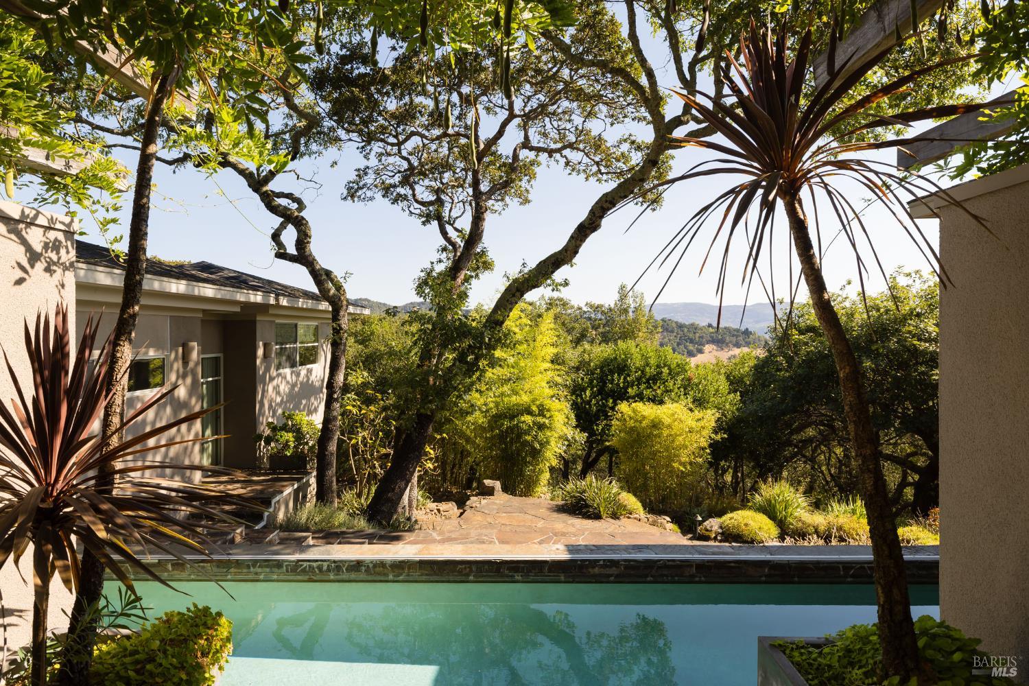 Detail Gallery Image 35 of 39 For 3685 White Alder Unkn, Sonoma,  CA 95476 - 3 Beds | 3/2 Baths