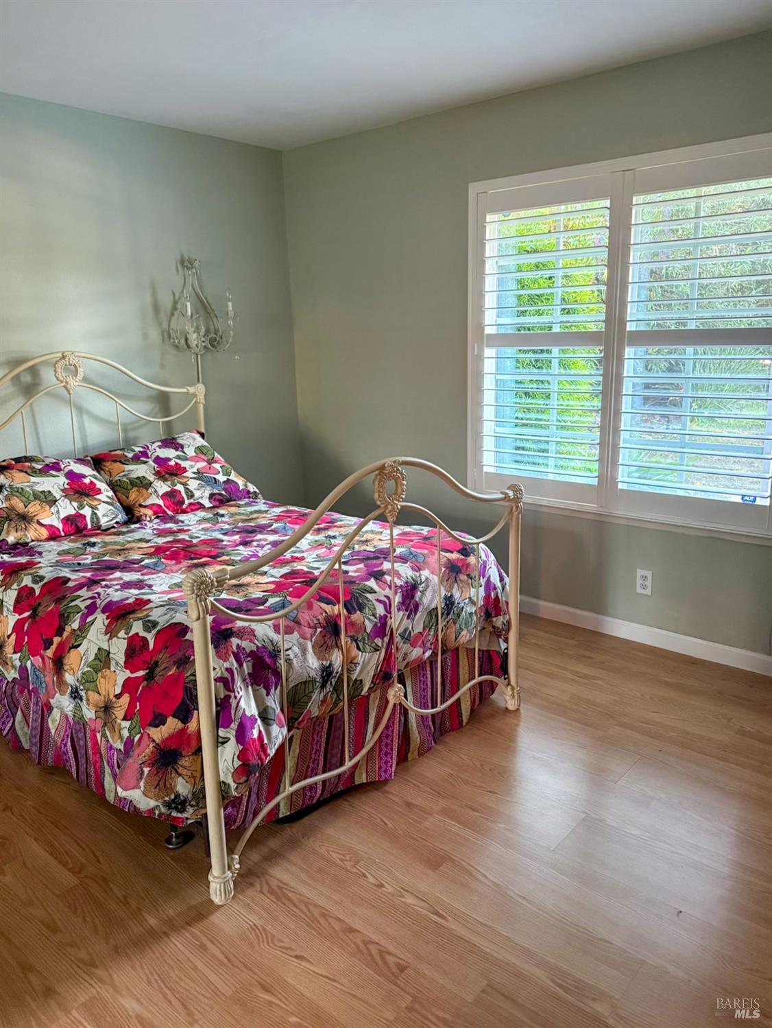 Detail Gallery Image 16 of 36 For 124 Gregory Ln, Vallejo,  CA 94591 - 4 Beds | 2 Baths