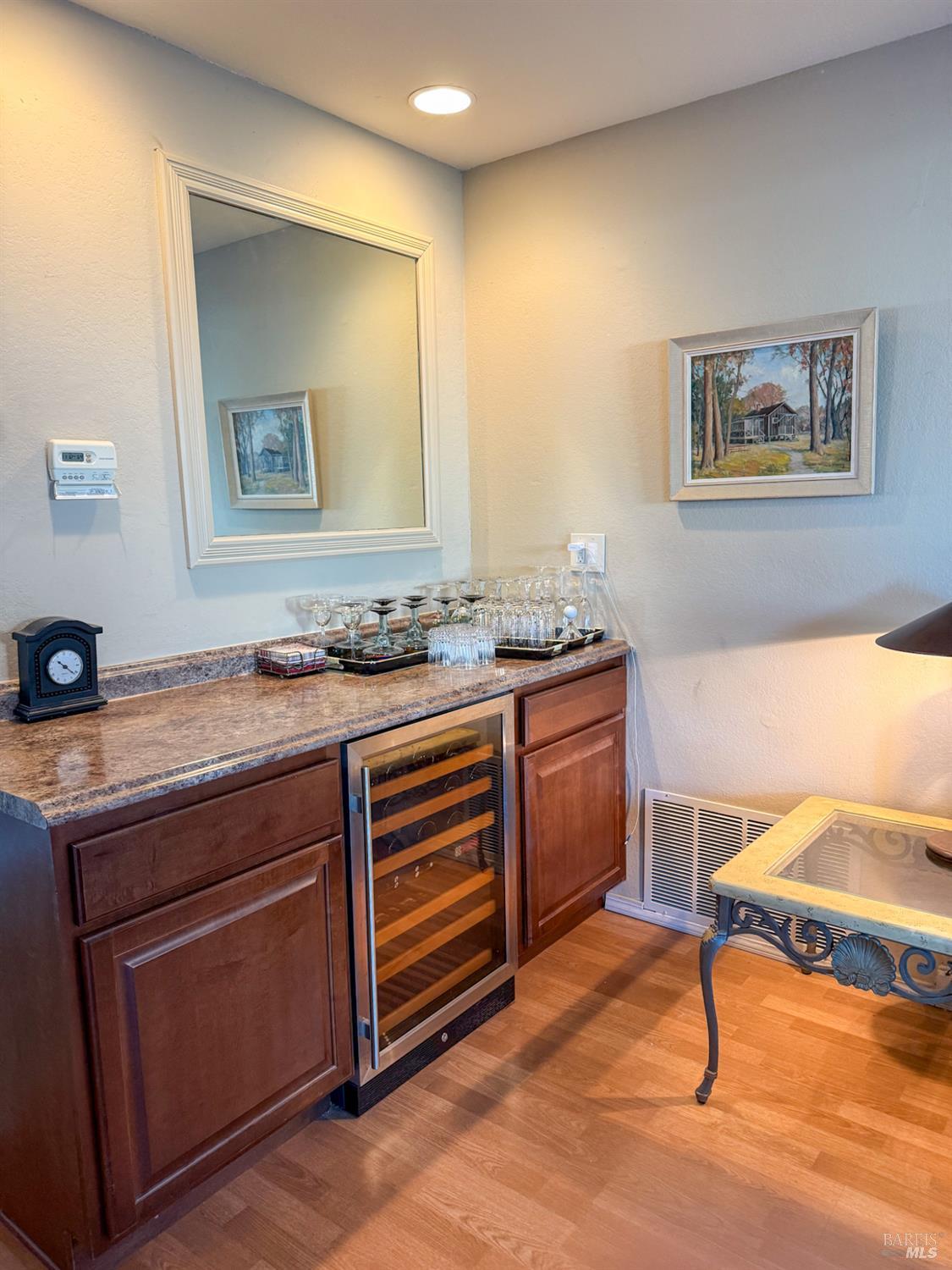 Detail Gallery Image 13 of 36 For 124 Gregory Ln, Vallejo,  CA 94591 - 4 Beds | 2 Baths