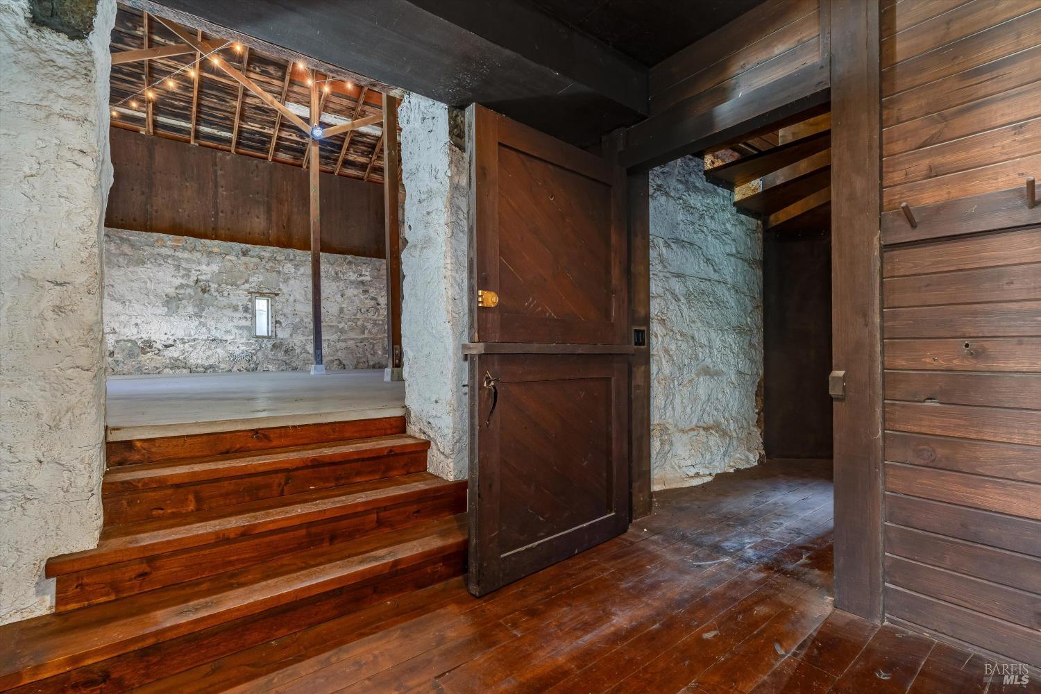 Detail Gallery Image 50 of 72 For 969 Rachael Rd, Sonoma,  CA 95476 - 4 Beds | 3/2 Baths