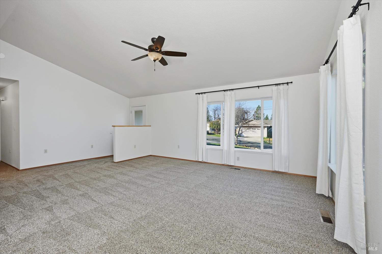 Detail Gallery Image 6 of 26 For 5608 Yana Ct, Kelseyville,  CA 95451 - 3 Beds | 2 Baths