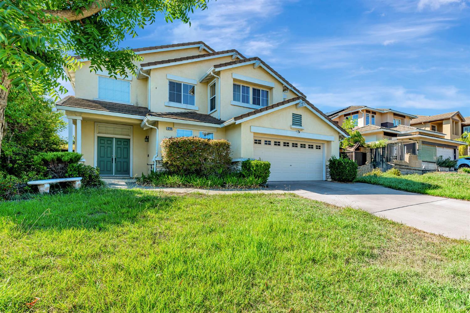 Detail Gallery Image 3 of 49 For 6206 Pebble Beach Dr, Vallejo,  CA 94591 - 5 Beds | 4 Baths