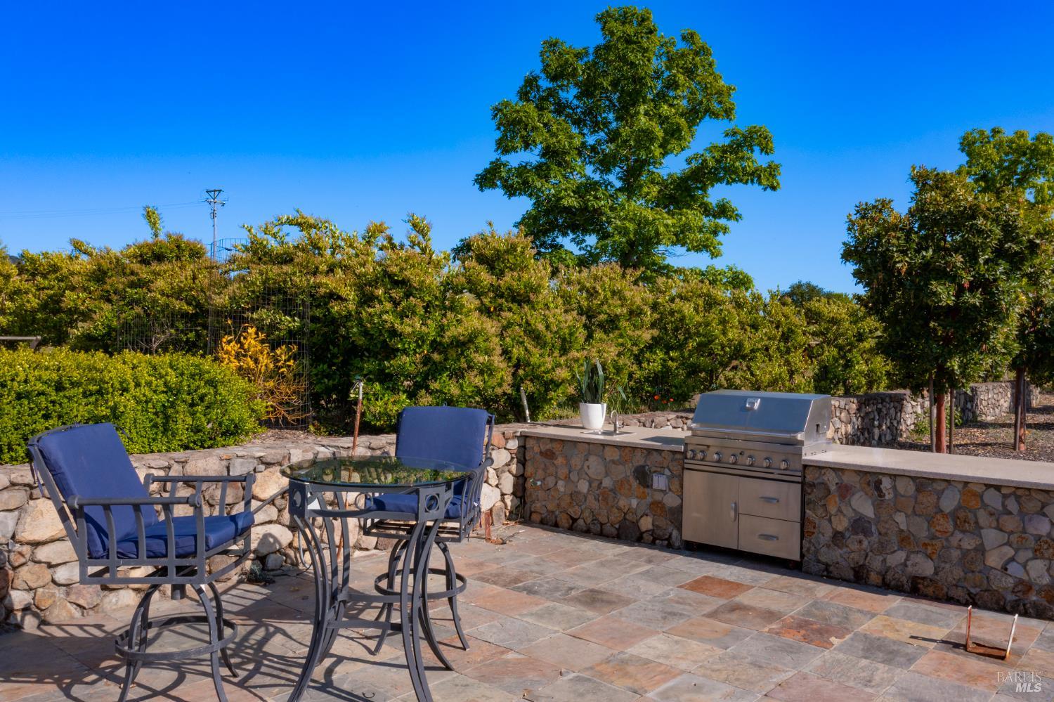 Detail Gallery Image 42 of 52 For 416 Royal Meadows Ct, Santa Rosa,  CA 95404 - 2 Beds | 2 Baths