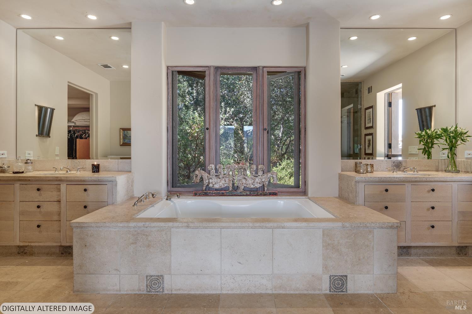 Detail Gallery Image 25 of 78 For 8320 Franz Valley Rd, Calistoga,  CA 94515 - 8 Beds | 8/2 Baths