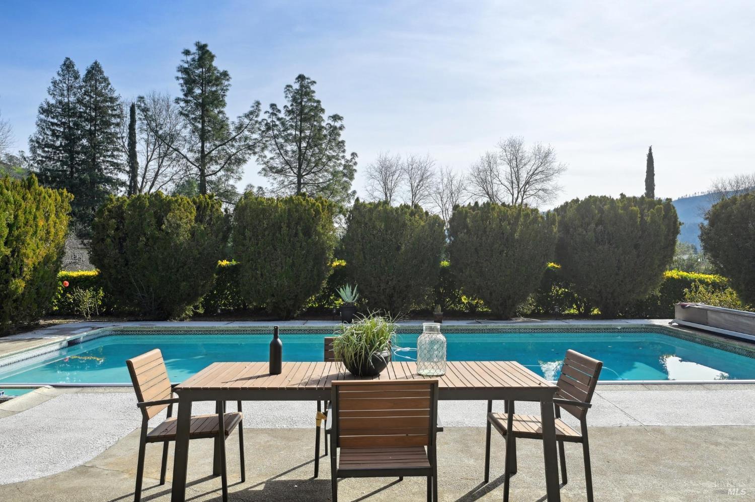 Detail Gallery Image 31 of 39 For 2550 Greenwood Ave, Calistoga,  CA 94515 - 4 Beds | 2/1 Baths