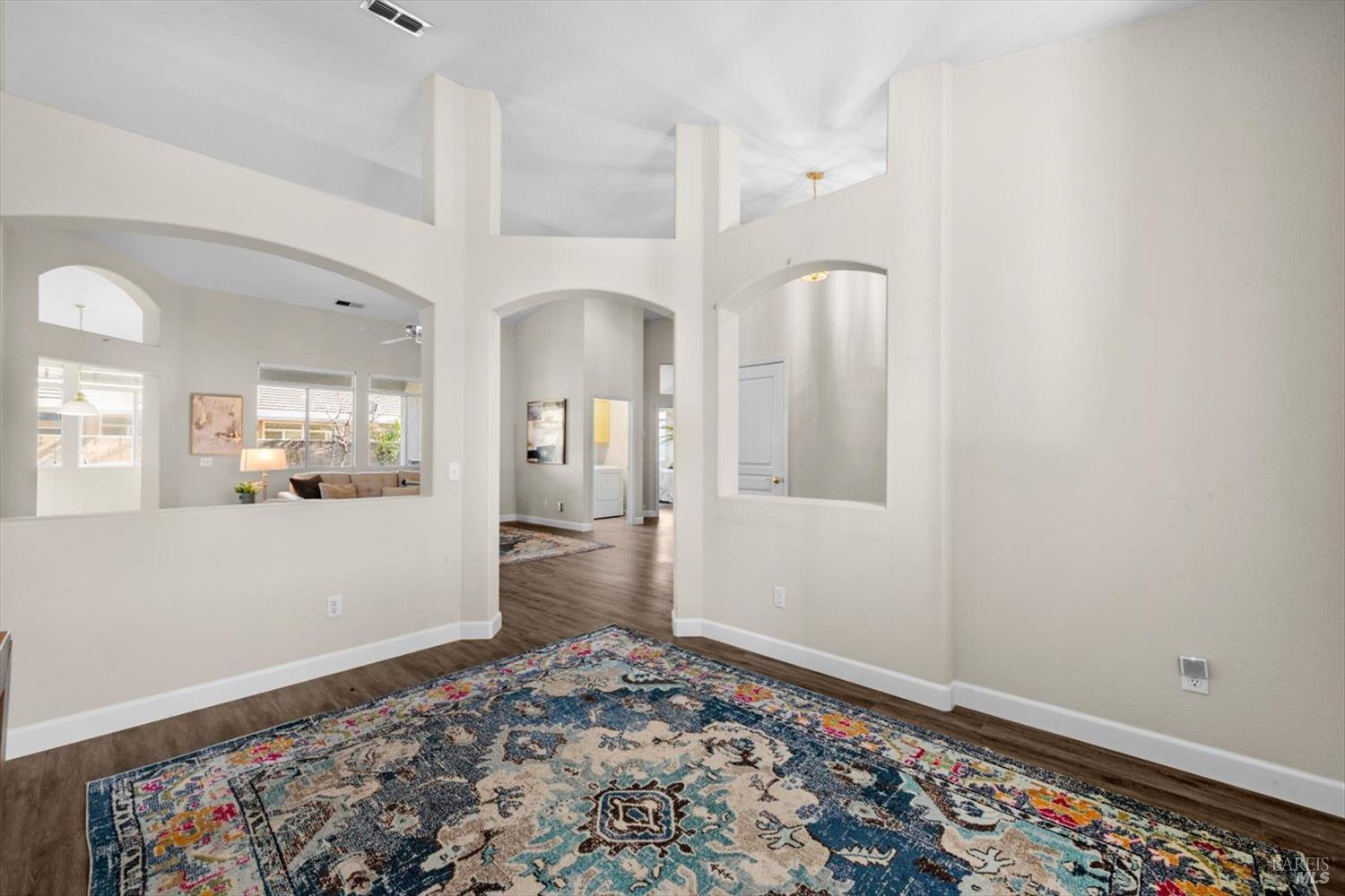 Detail Gallery Image 11 of 44 For 149 Currant Ln, Vacaville,  CA 95687 - 3 Beds | 2 Baths