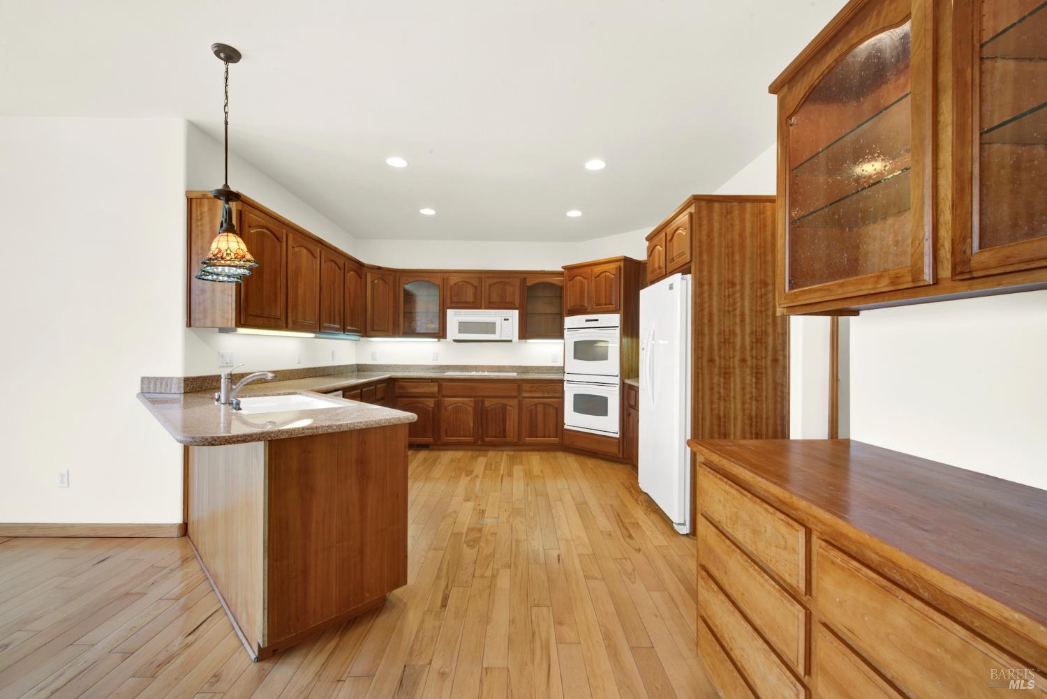 Detail Gallery Image 19 of 74 For 2136 Vineyard Hills Ct, Vacaville,  CA 95688 - 4 Beds | 3 Baths