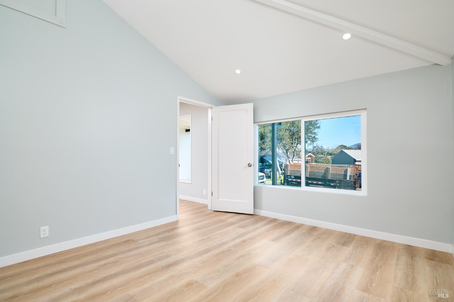 Detail Gallery Image 17 of 39 For 157 Homewood Ave, Napa,  CA 94558 - 3 Beds | 2 Baths