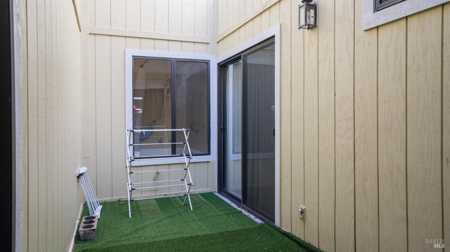 Detail Gallery Image 20 of 34 For 104 Bryce Way, Vacaville,  CA 95687 - 2 Beds | 2 Baths