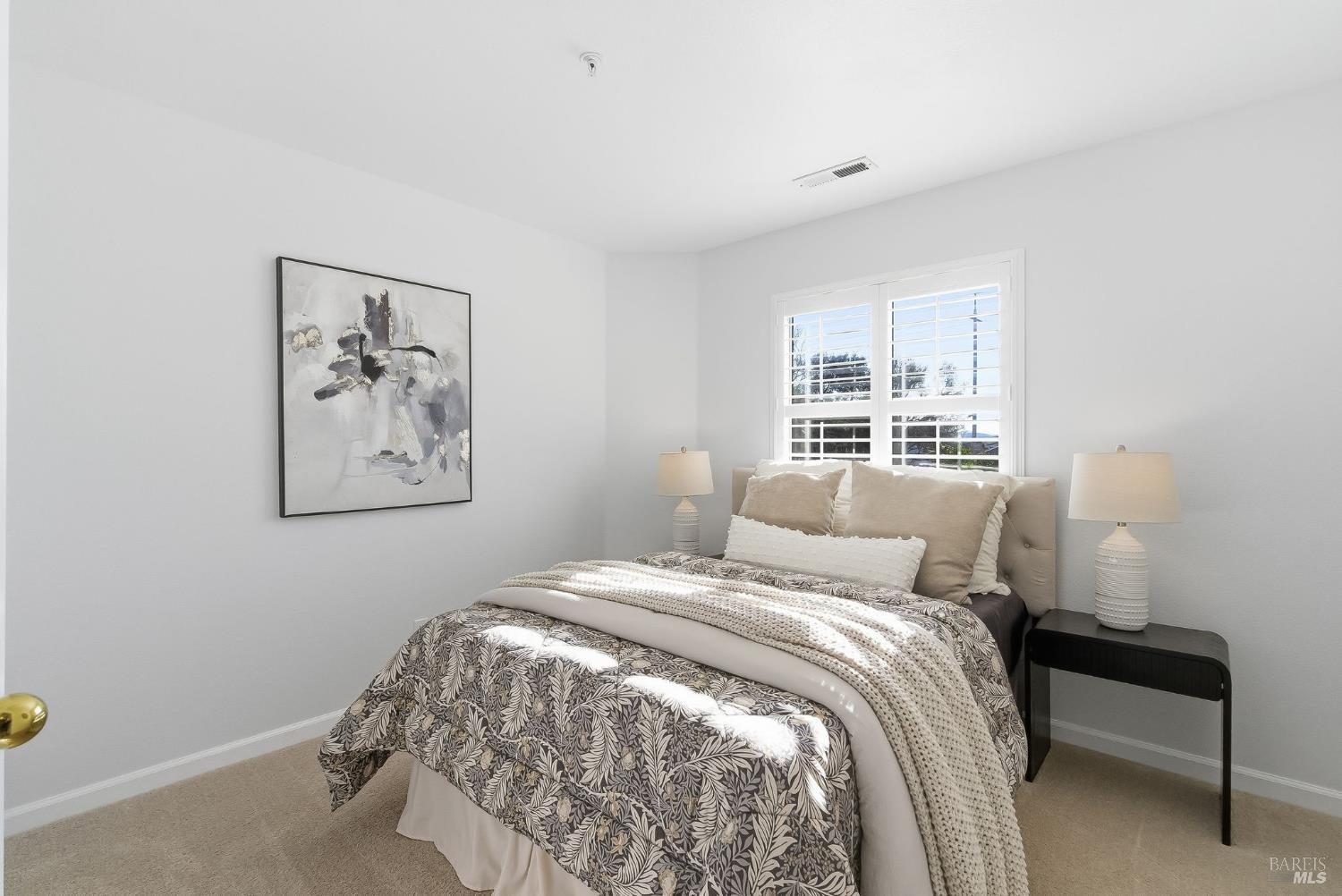 Detail Gallery Image 34 of 51 For 1816 Downing St, Petaluma,  CA 94954 - 3 Beds | 1/1 Baths