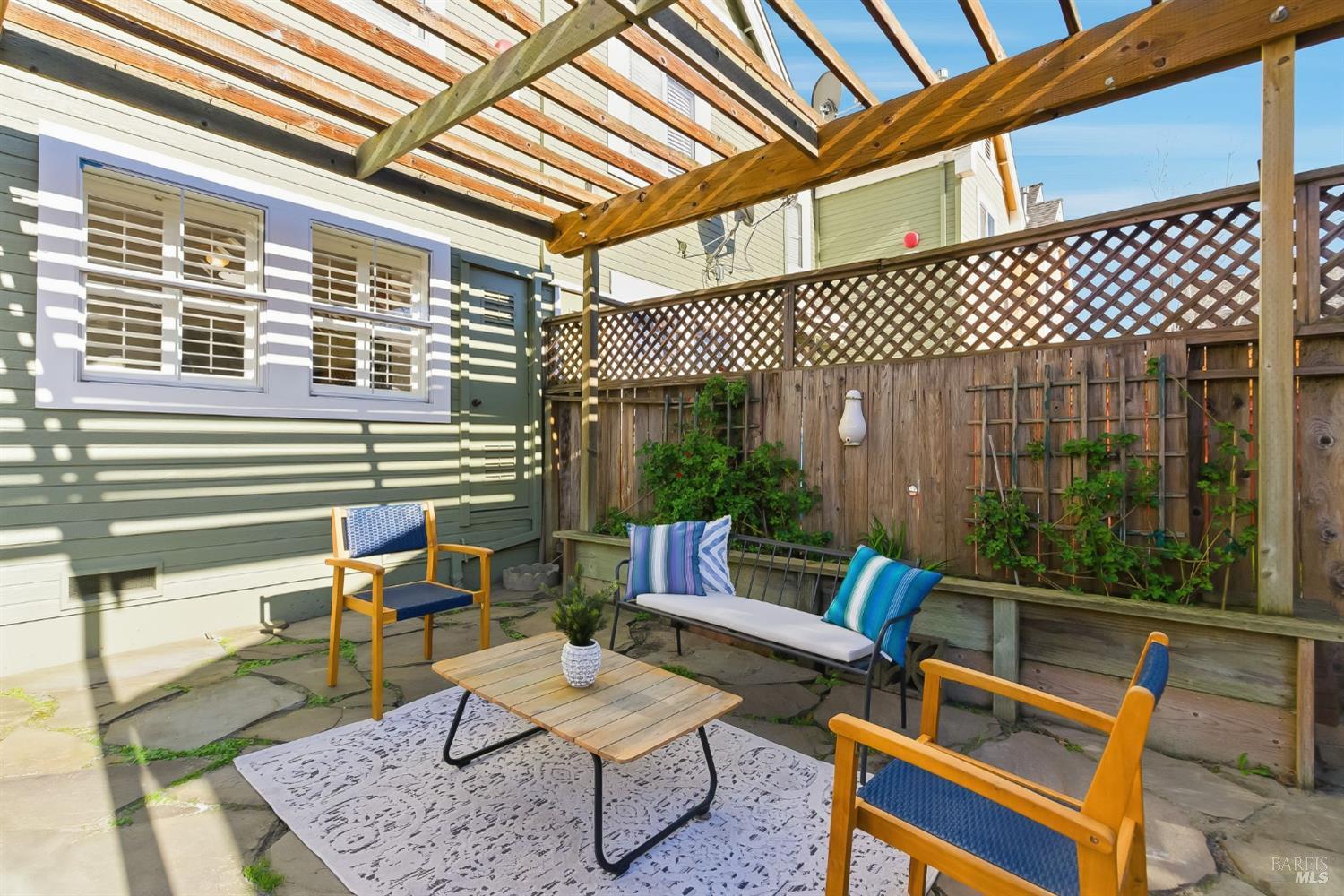 Detail Gallery Image 46 of 51 For 1816 Downing St, Petaluma,  CA 94954 - 3 Beds | 1/1 Baths