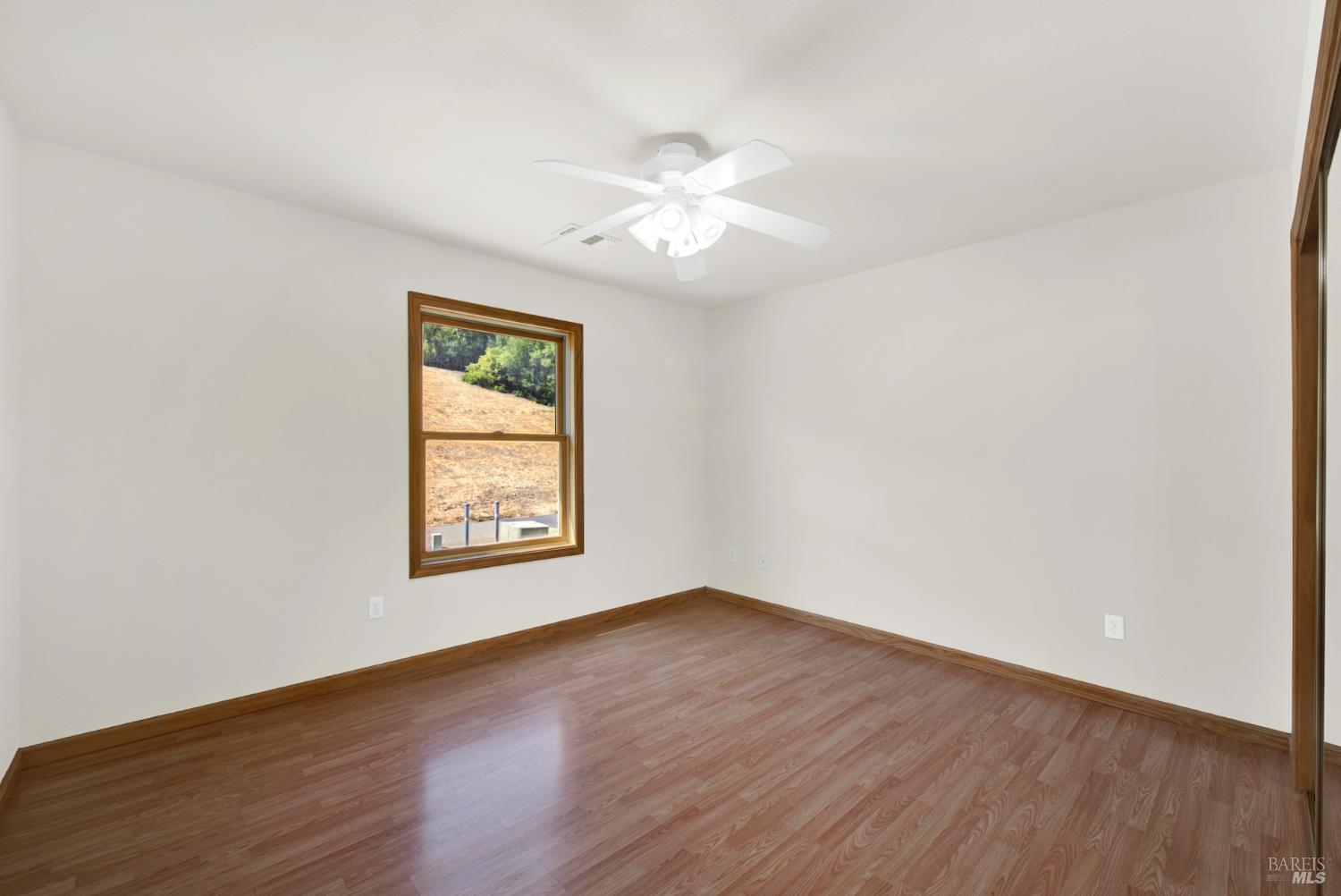 Detail Gallery Image 40 of 74 For 2136 Vineyard Hills Ct, Vacaville,  CA 95688 - 4 Beds | 3 Baths