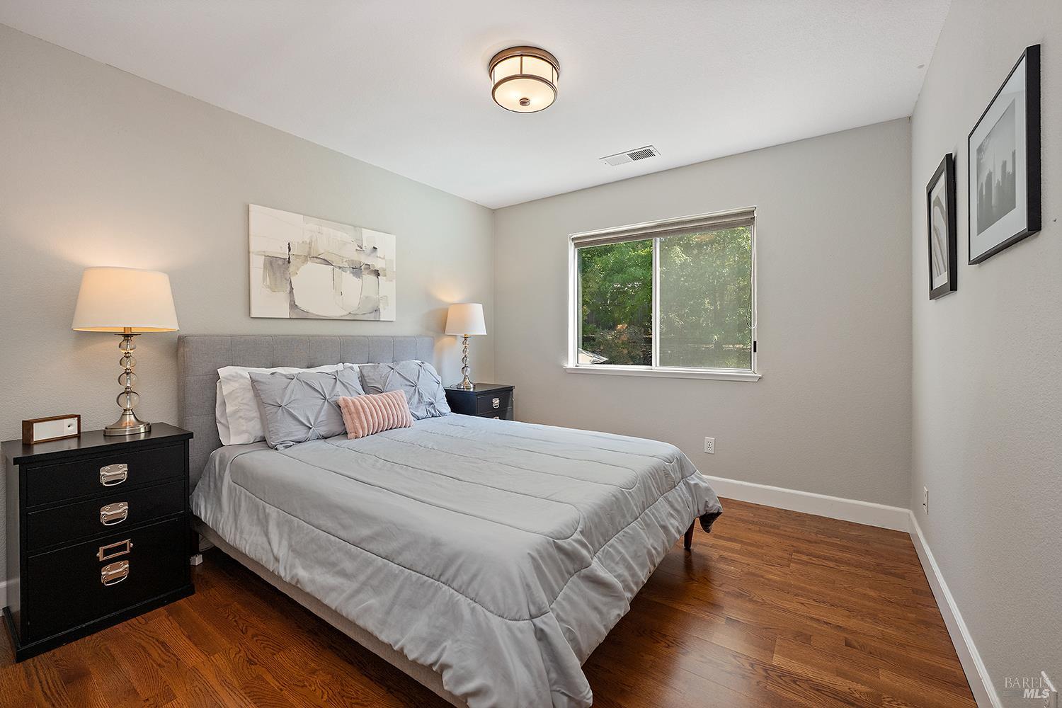 Detail Gallery Image 20 of 60 For 3991 Haven Ct, Sebastopol,  CA 95472 - 4 Beds | 2/1 Baths