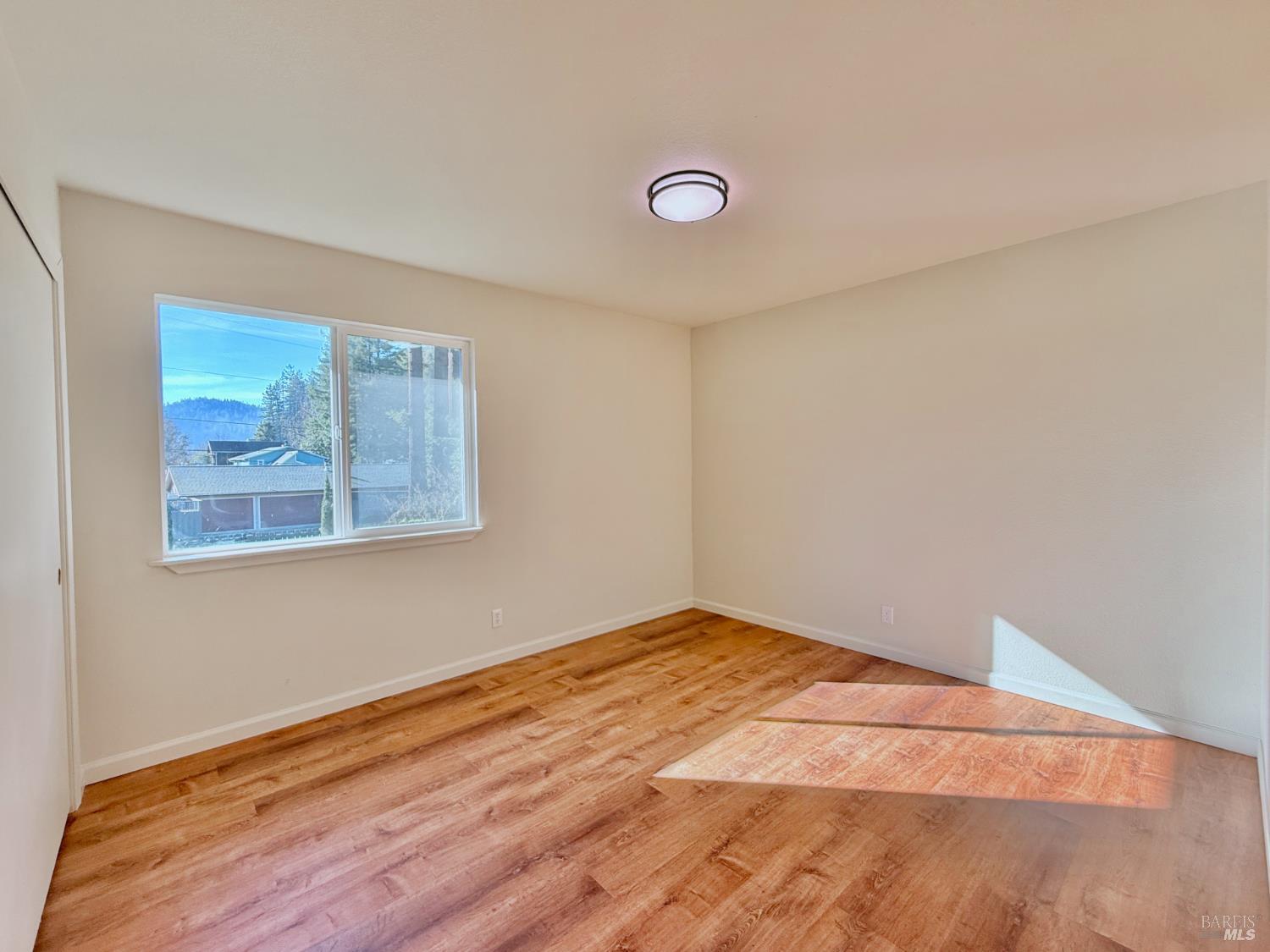 Detail Gallery Image 27 of 49 For 16160 Laughlin Rd, Guerneville,  CA 95446 - 3 Beds | 2 Baths