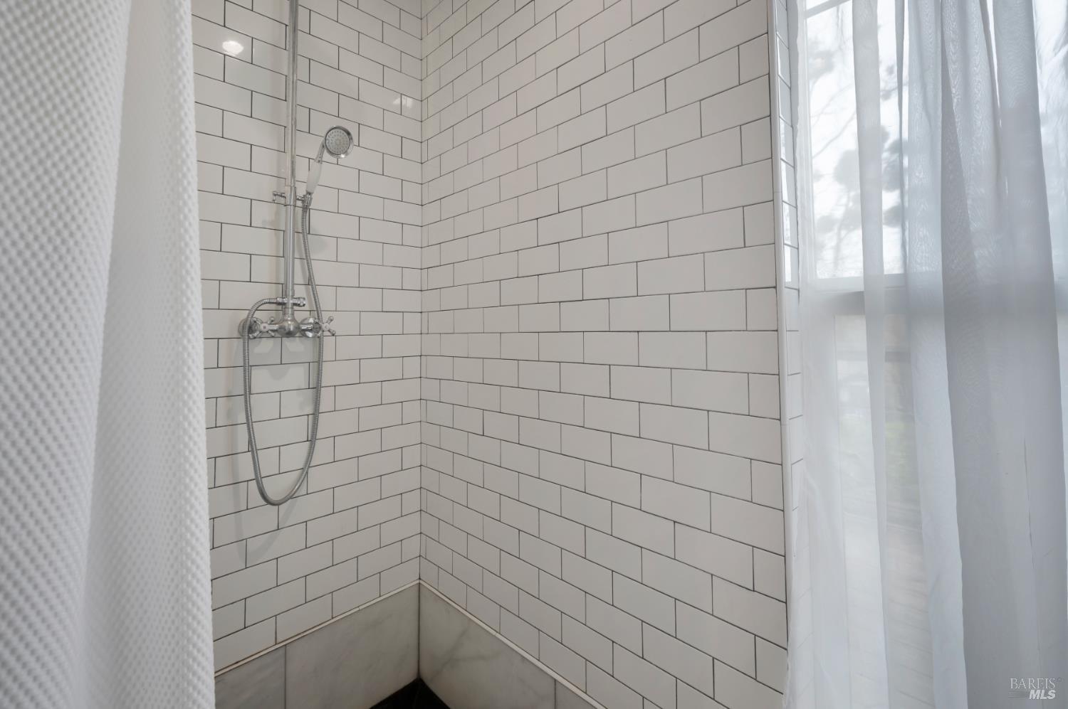 Detail Gallery Image 29 of 33 For 8931 Oak Grove Ave, Sebastopol,  CA 95472 - 4 Beds | 2 Baths