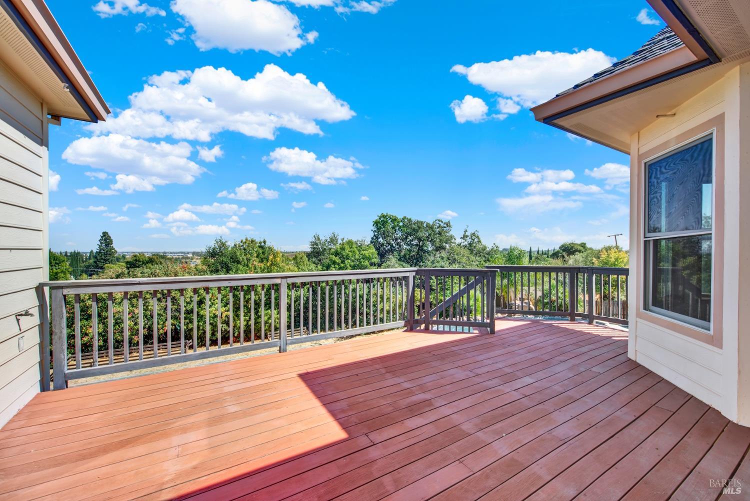 Detail Gallery Image 63 of 74 For 2136 Vineyard Hills Ct, Vacaville,  CA 95688 - 4 Beds | 3 Baths