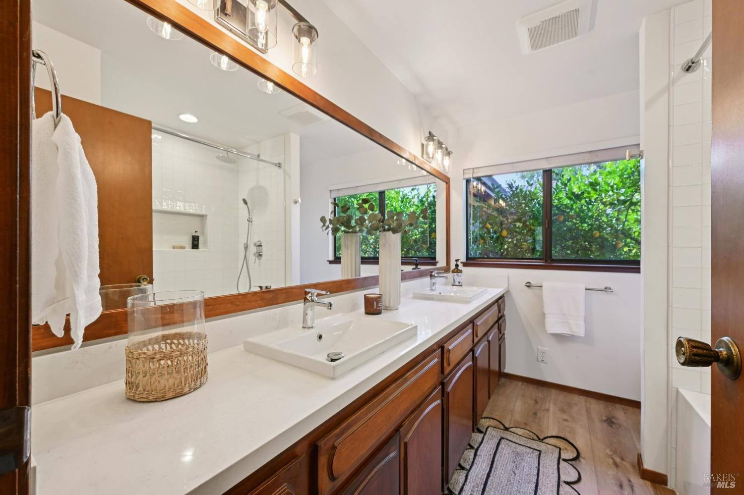 Detail Gallery Image 27 of 39 For 2550 Greenwood Ave, Calistoga,  CA 94515 - 4 Beds | 2/1 Baths